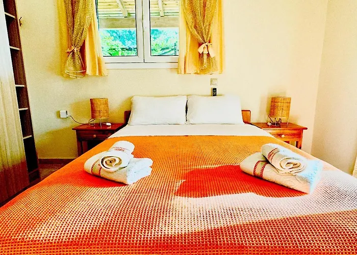 Tetraktys Estate Beachside Seaview υδωρ With Big Garden *