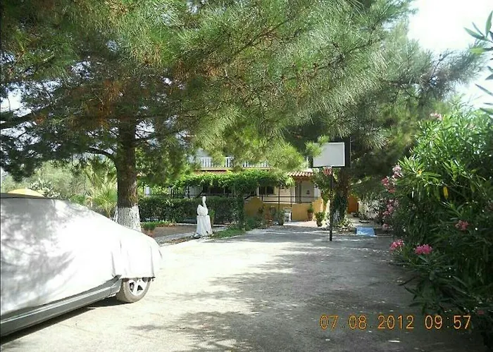 Tetraktys Estate Beachside Seaview υδωρ With Big Garden