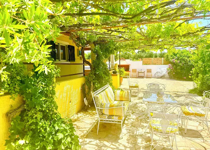 Tetraktys Estate Beachside Seaview υδωρ With Big Garden Apartamento