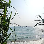 Tetraktys Estate Beachside Seaview υδωρ With Big Garden Apartment Halikounas