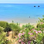 Lejlighed Tetraktys Estate Beachside Seaview υδωρ With Big Garden Halikounas