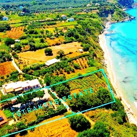 Tetraktys Estate Beachside υδωρ * Agios Matthaios (Corfu)