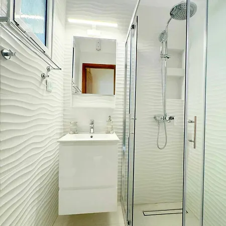 Tetraktys Estate Beachside υδωρ Lejlighed