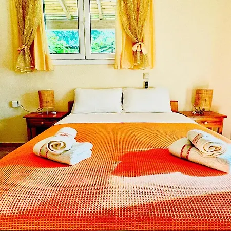 Tetraktys Estate Beachside Seaview υδωρ With Big Garden *