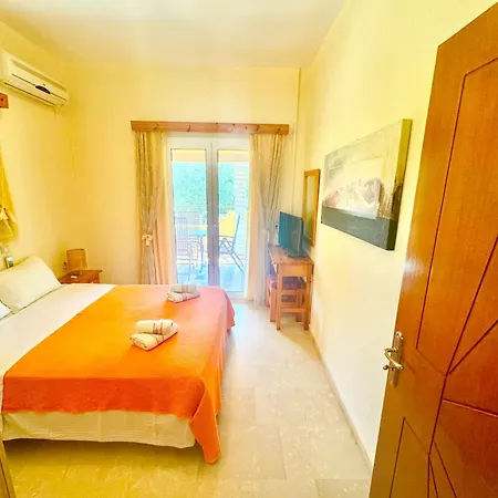 Tetraktys Estate Beachside υδωρ Apartment *