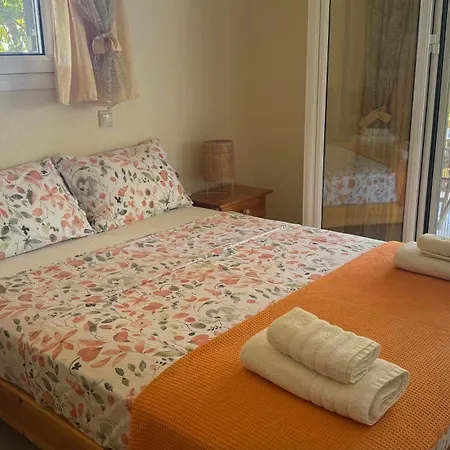 Tetraktys Estate Beachside Seaview υδωρ With Big Garden * Halikounas
