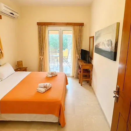 Tetraktys Estate Beachside Seaview υδωρ With Big Garden Chalikounas