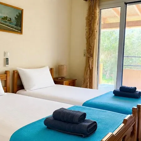 Tetraktys Estate Beachside Seaview υδωρ With Big Garden 아파트