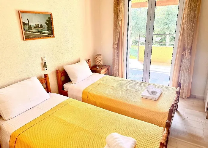 Tetraktys Estate Seaview Beachside υδωρ With Big Garden Διαμέρισμα Χαλικούνας