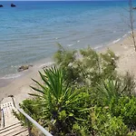 Apartman Tetraktys Estate Beachside Seaview υδωρ With Big Garden *
