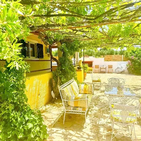 Tetraktys Estate Beachside Seaview υδωρ With Big Garden Halikounas