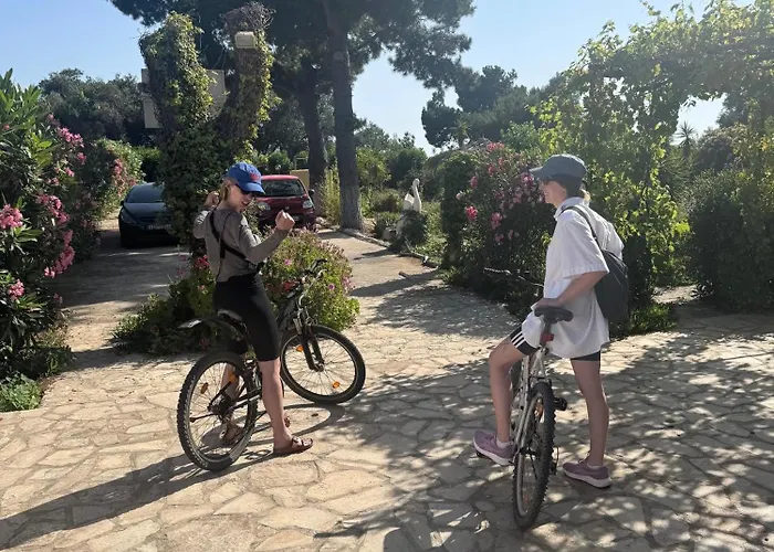 Tetraktys Estate Beachside Seaview υδωρ With Big Garden Appartement
